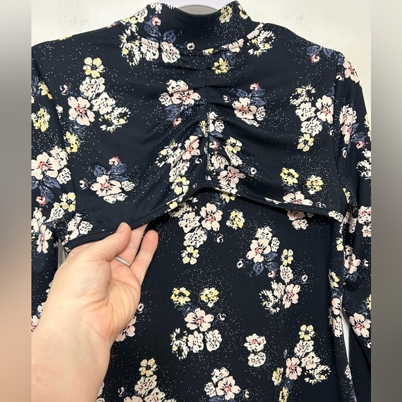 New! Maurices In Motion Navy Blue Floral Zip Up Athletic Jacket - Picture 6 of 10